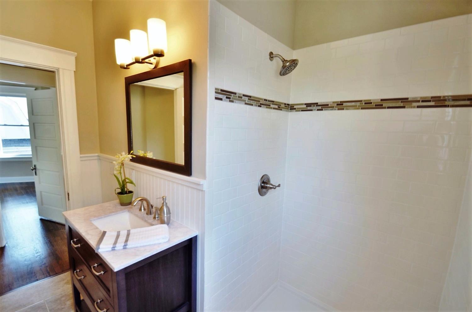 2806 Hyde Park Ave, Cincinnati, OH 45209 photo 21
