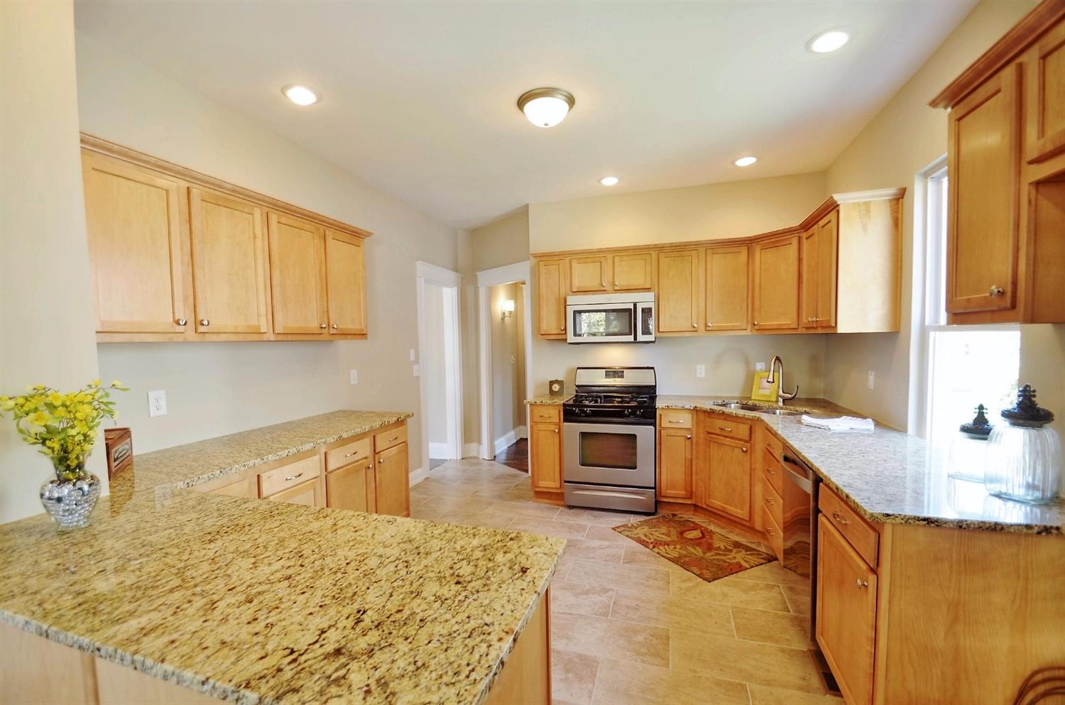 2806 Hyde Park Ave, Cincinnati, OH 45209 photo 9