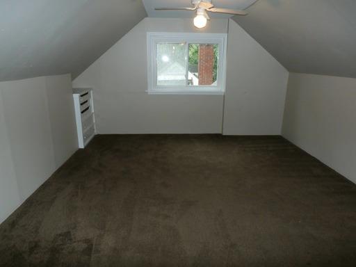 1193 Hempstead Dr, Cincinnati, OH 45231 photo 8