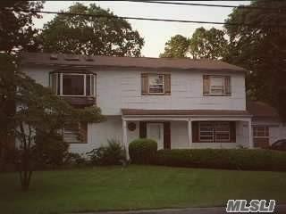 7625 Skyview Cir, Cincinnati, OH 45248 photo 1