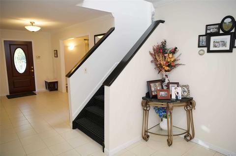 8531 Sunlight Dr, Cincinnati, OH 45231 photo 4