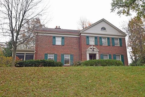 4488 Paddock Ln, Cincinnati, OH 45229 photo 3