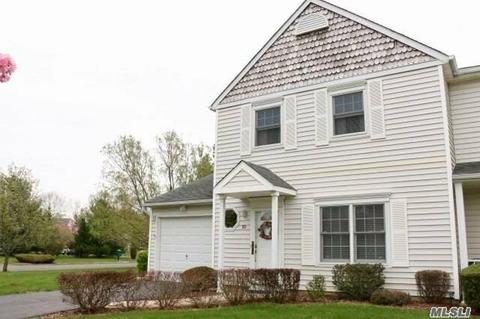 4488 Paddock Ln, Cincinnati, OH 45229 photo 2