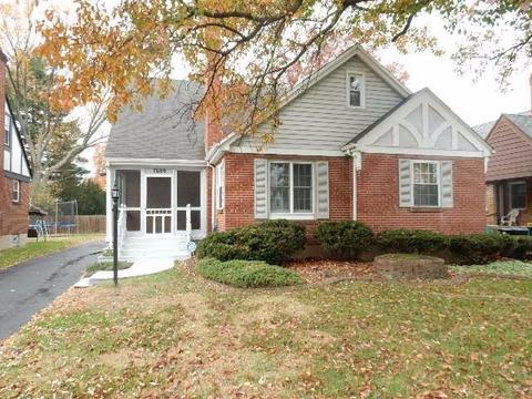 7609 Castleton Pl, Cincinnati, OH 45237 photo 1