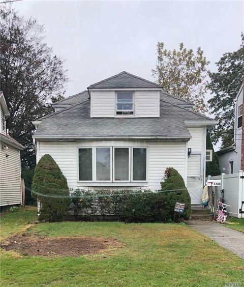 6267 Stella Ave, Cincinnati, OH 45224 photo 1