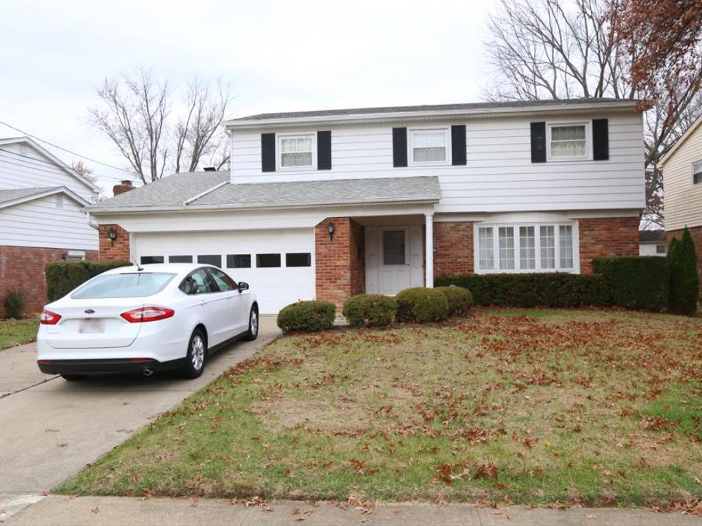 1118 Meadowind Ct, Cincinnati, OH 45231 photo 1