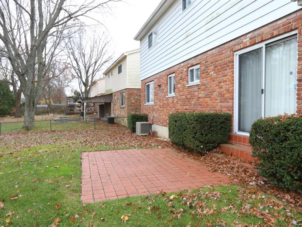 1118 Meadowind Ct, Cincinnati, OH 45231 photo 22