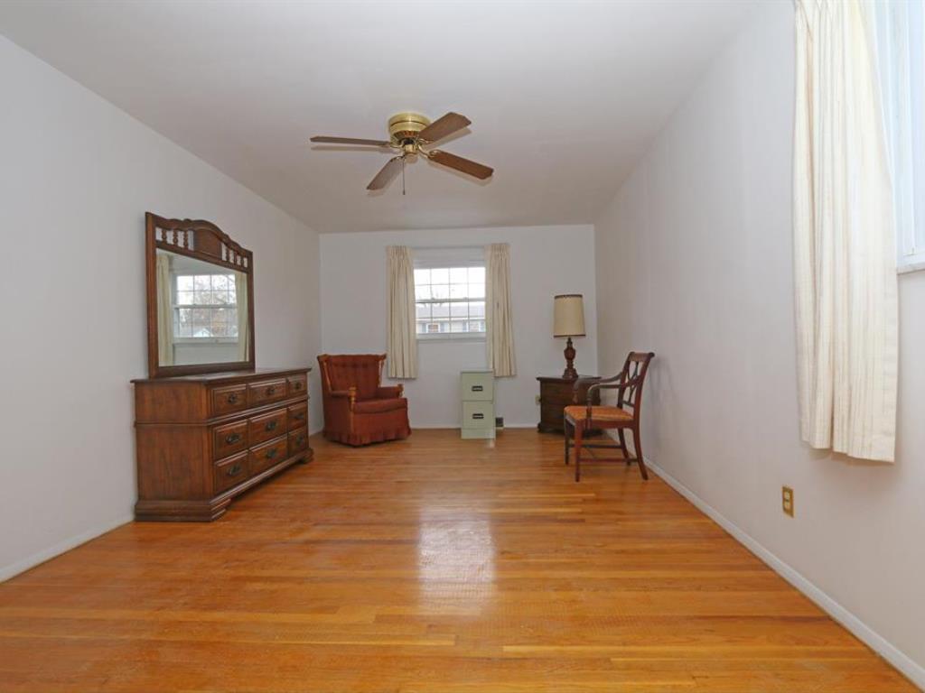 1118 Meadowind Ct, Cincinnati, OH 45231 photo 12
