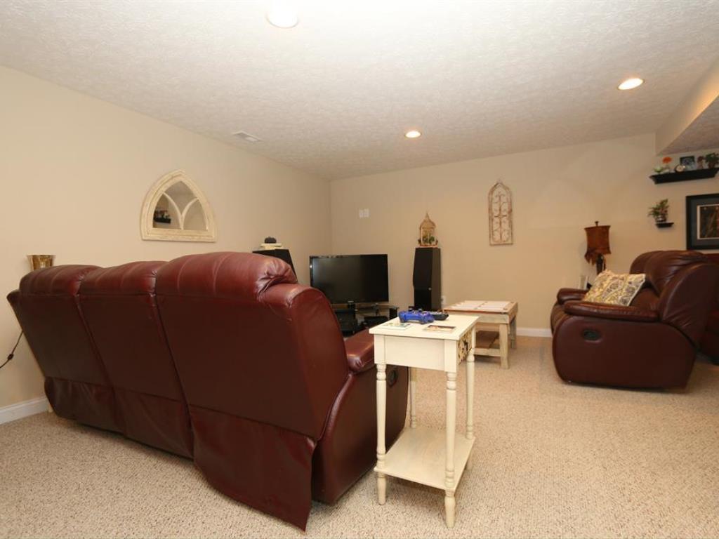 4187 Gensen Loop, Cincinnati, OH 45245 photo 6