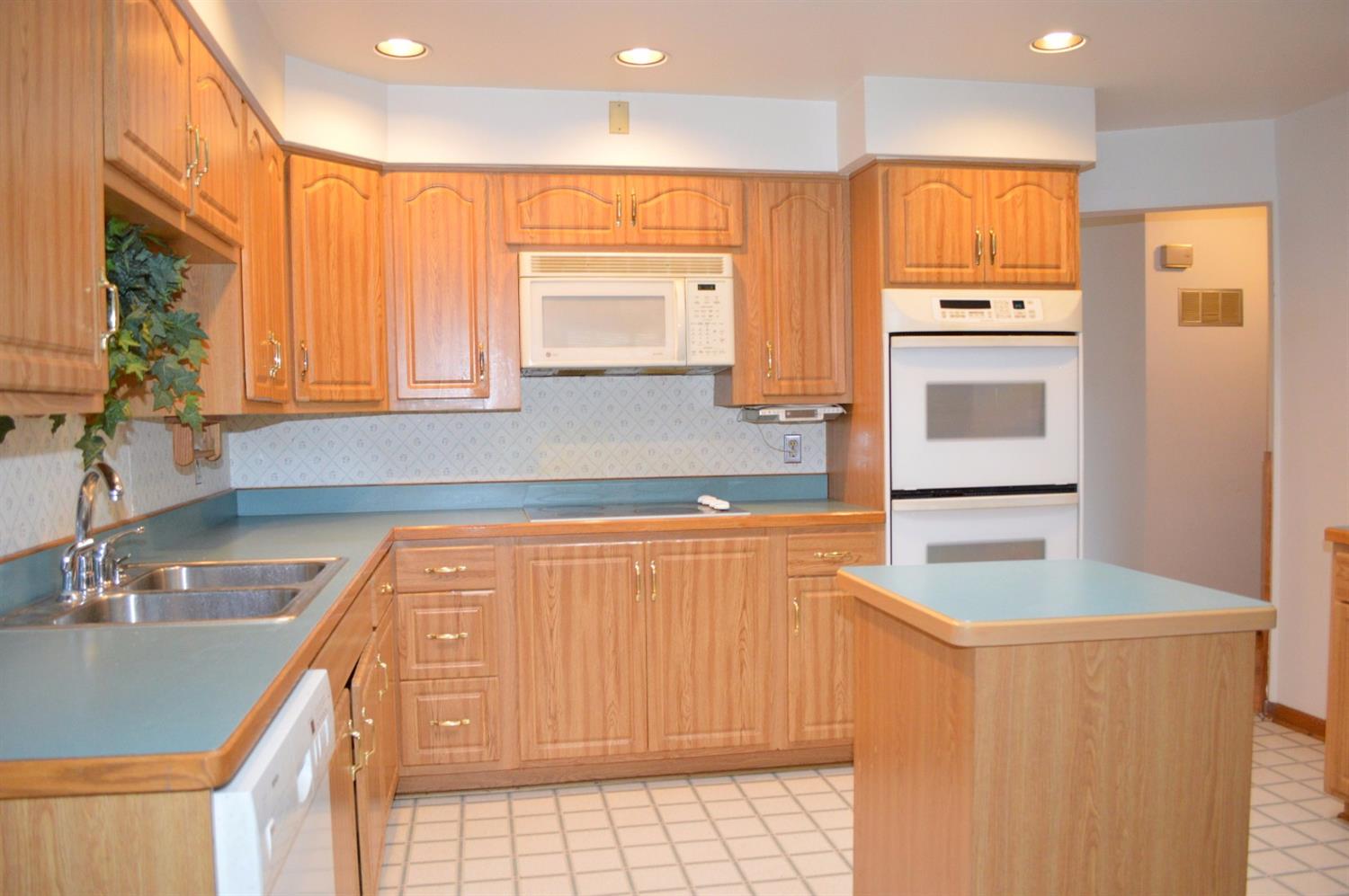 6966 Harrison Ave, Cincinnati, OH 45247 photo 11