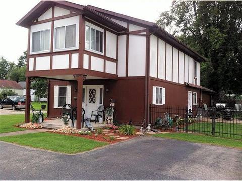 145 Supinger St, Blanchester, OH 45107 photo 1