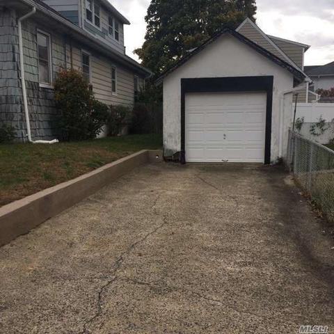 703 Wilfert Dr, Cincinnati, OH 45245 photo 2