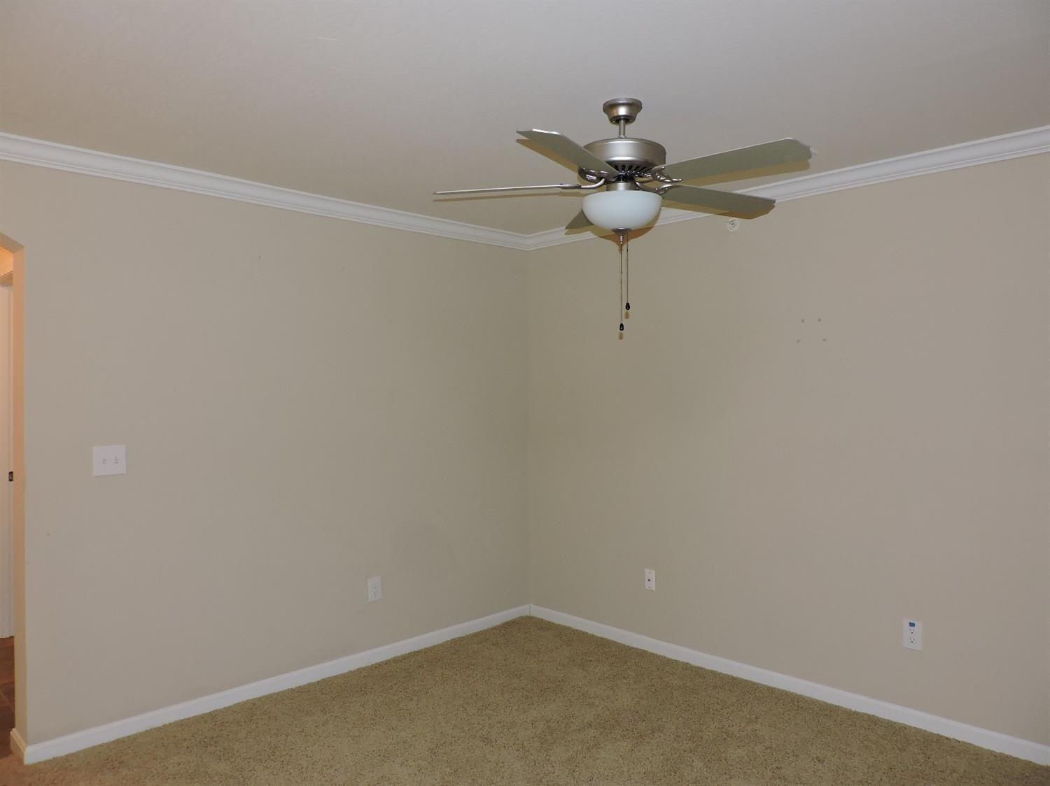 8214 Bridge Point Dr, Cincinnati, OH 45248 photo 10