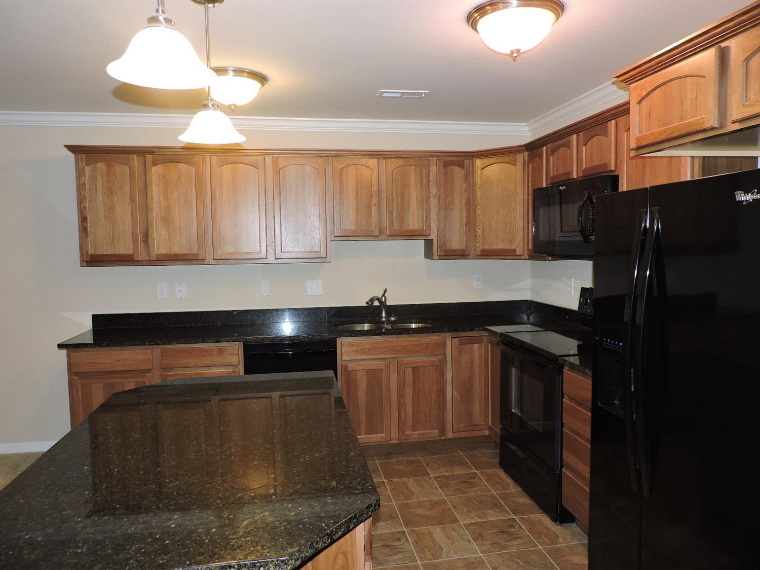 8214 Bridge Point Dr, Cincinnati, OH 45248 photo 6