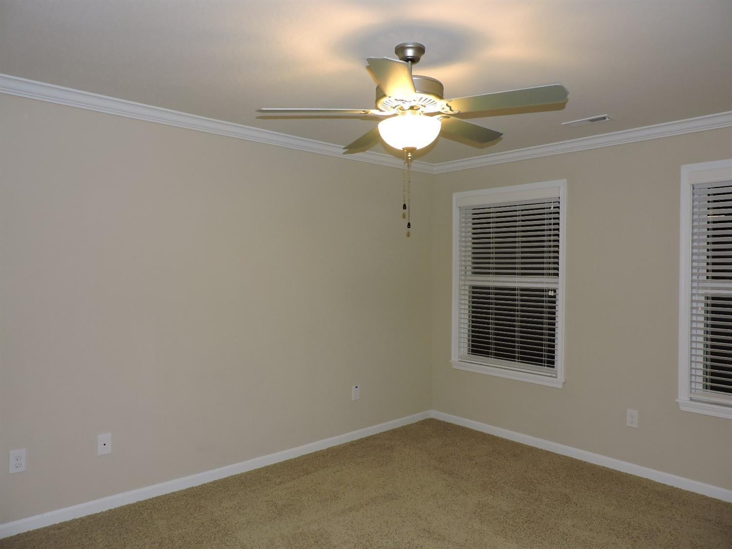 8214 Bridge Point Dr, Cincinnati, OH 45248 photo 11
