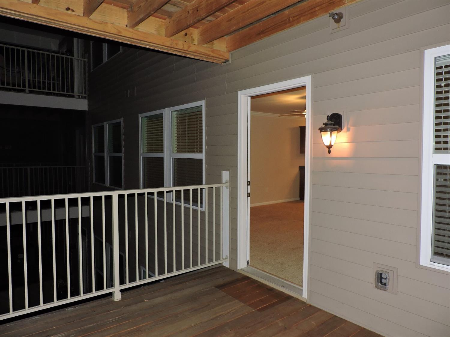 8214 Bridge Point Dr, Cincinnati, OH 45248 photo 9