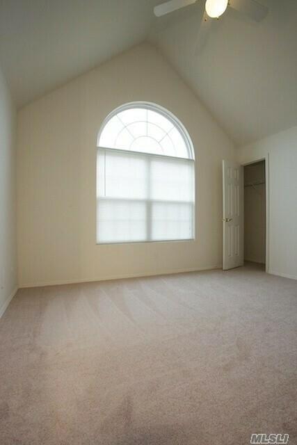 6931 Bramble Ave, Cincinnati, OH 45227 photo 4