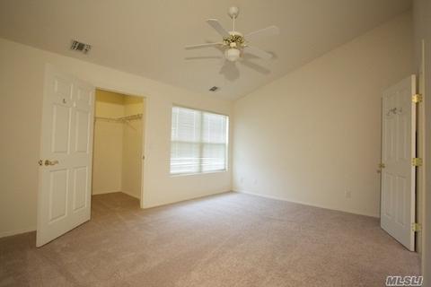 6931 Bramble Ave, Cincinnati, OH 45227 photo 9