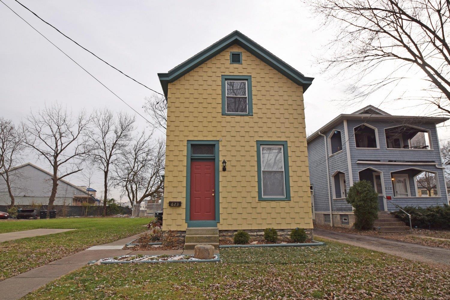 623 Orient Ave, Cincinnati, OH 45232 photo 1