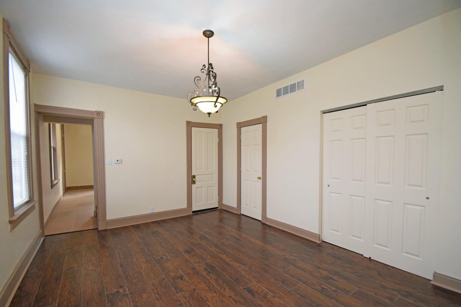 623 Orient Ave, Cincinnati, OH 45232 photo 7