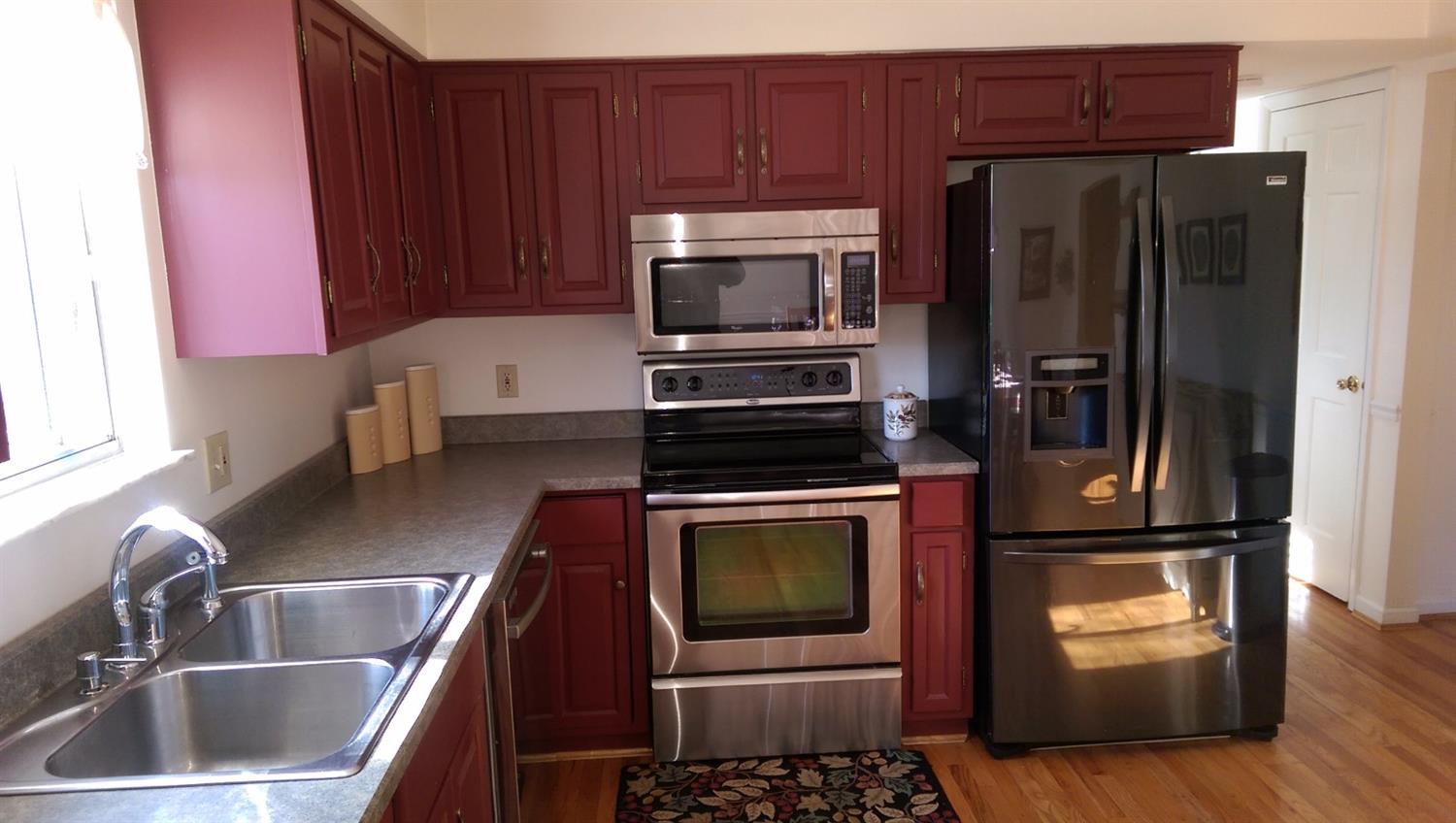 2473 Owlcrest Dr, Cincinnati, OH 45231 photo 7