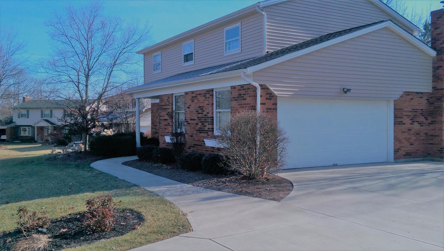 2473 Owlcrest Dr, Cincinnati, OH 45231 photo 18