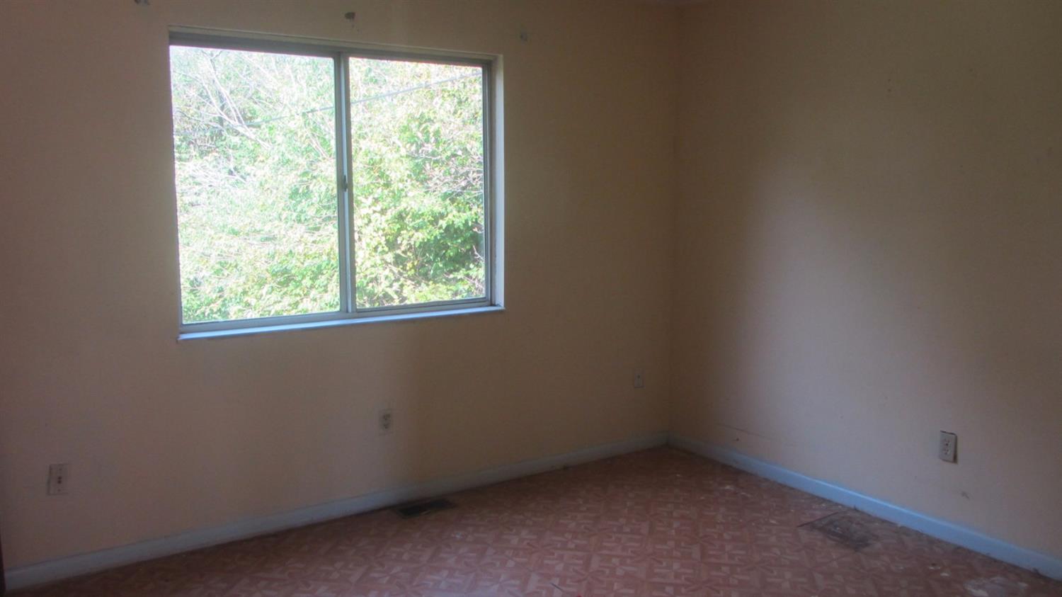966 Smiley Ave, Forest Park, OH 45240 photo 10