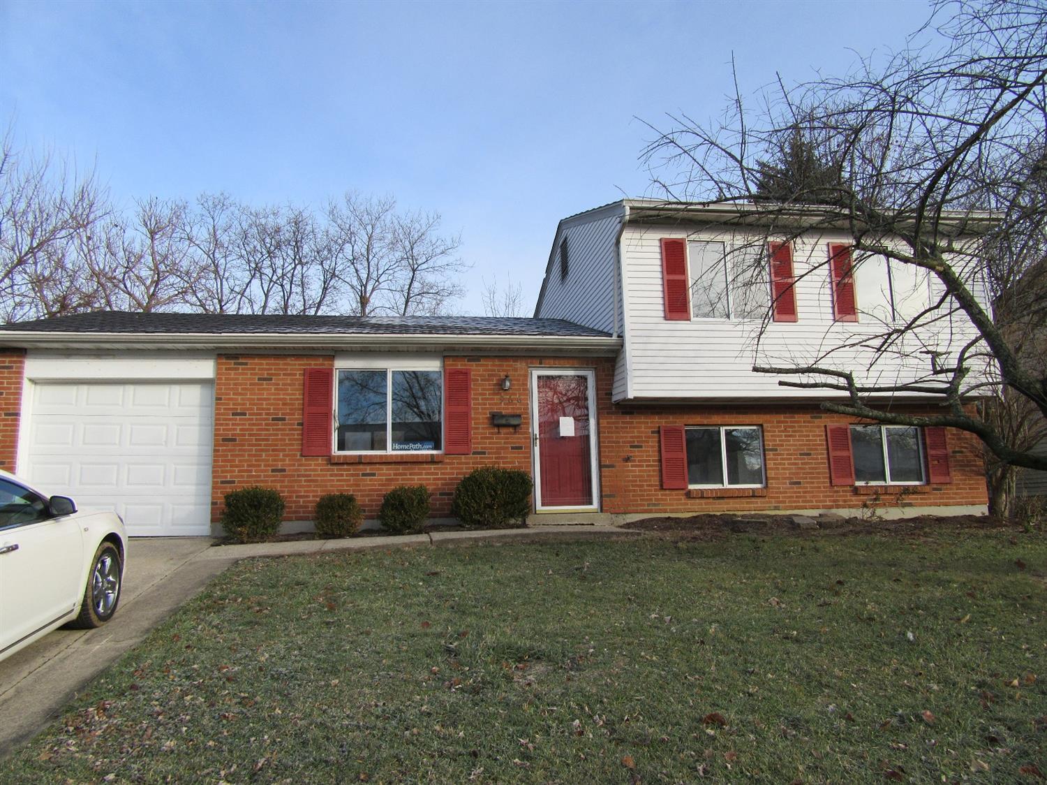 966 Smiley Ave, Forest Park, OH 45240 photo 1