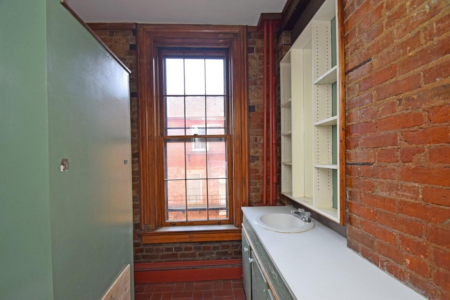1328 Broadway St, Cincinnati, OH 45202 photo 20