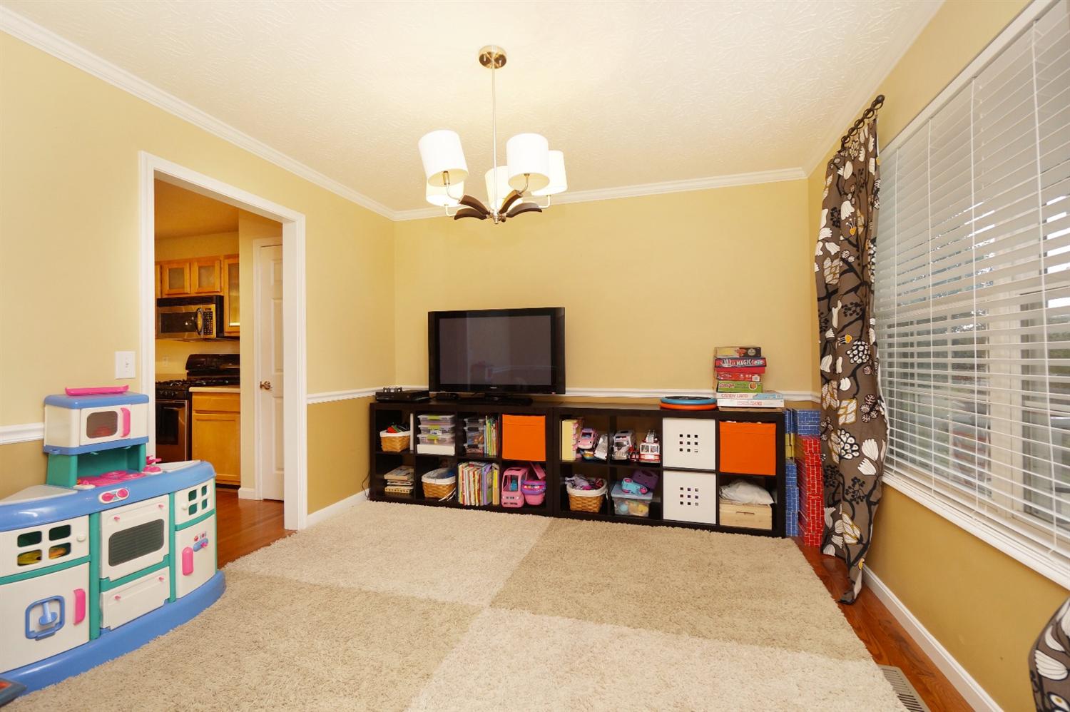 1147 Stableview Cir, Hamilton Township, OH 45039 photo 7