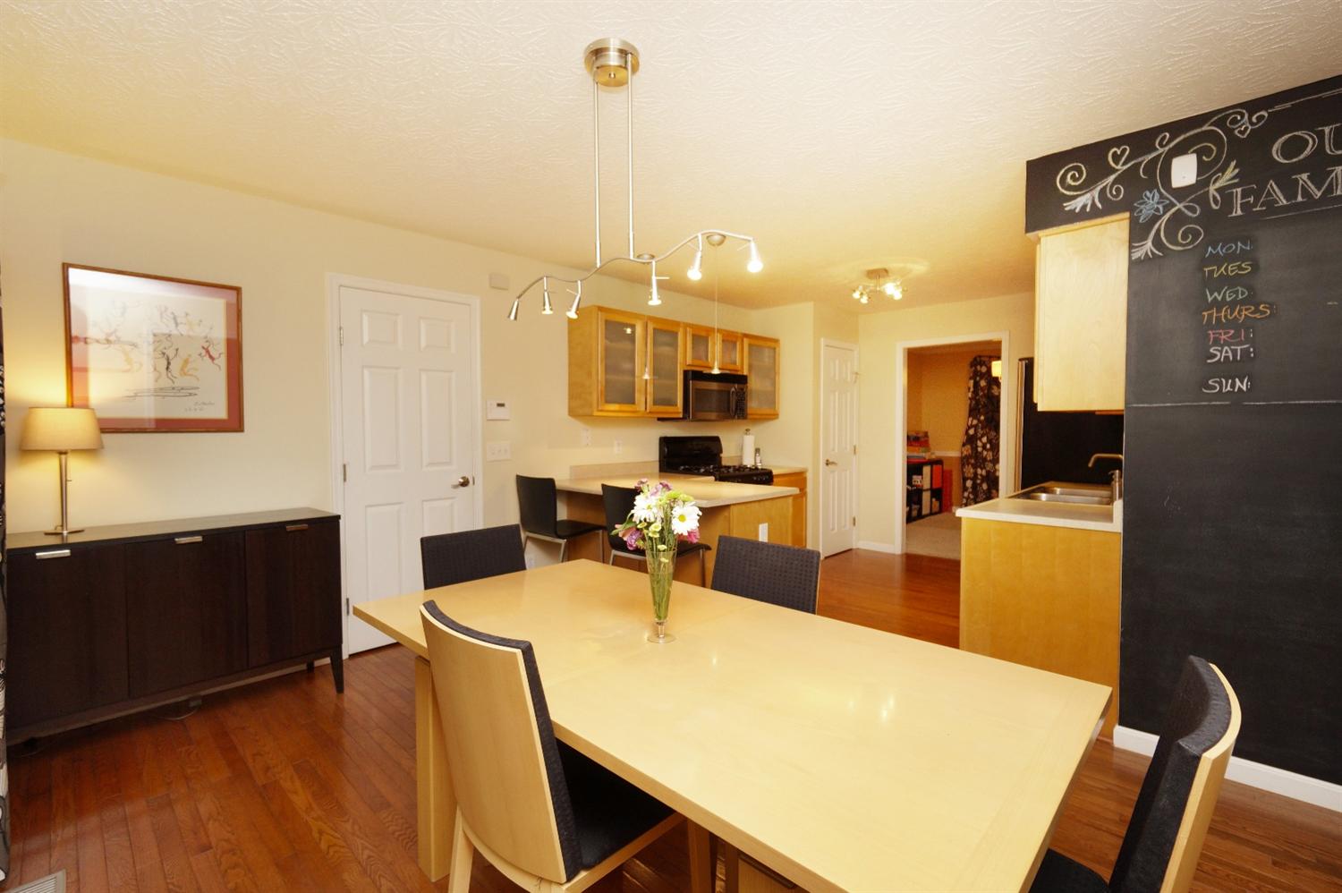 1147 Stableview Cir, Hamilton Township, OH 45039 photo 5
