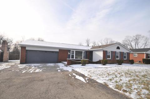 135 Grove Rd, Woodlawn, OH 45215 photo 1