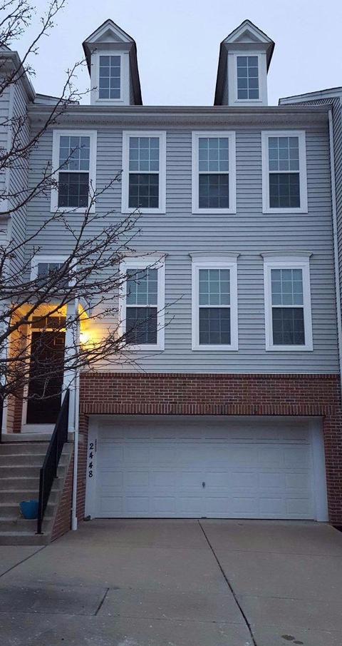 2448 Bluffcrest Ln, Cincinnati, OH 45238 photo 1