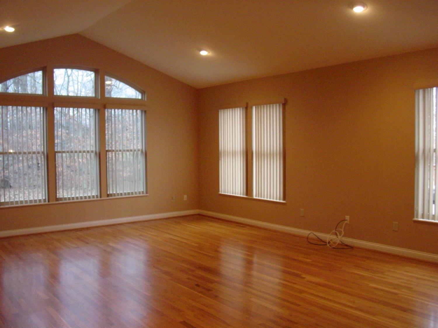 2012 Mistletoe Ct, Amelia, OH 45102 photo 9
