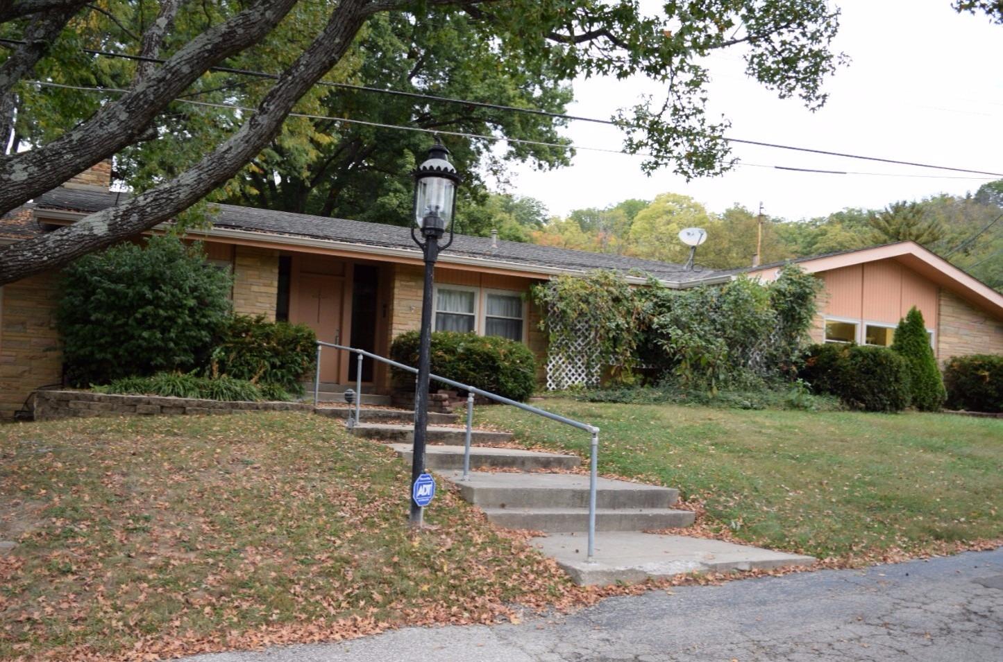 4448 Berwick Ave, Cincinnati, OH 45227 photo 1