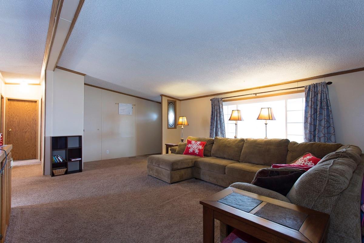 10214 W Fork Rd, Franklin Twp, OH 45121 photo 3