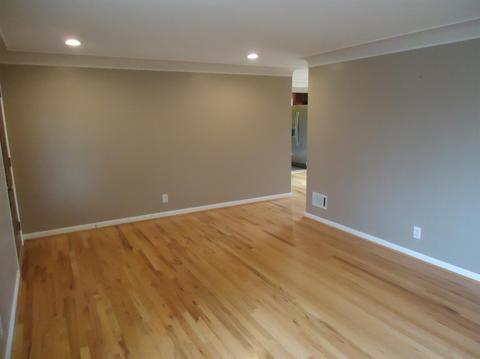 8702 Eldora Dr, Cincinnati, OH 45236 photo 2