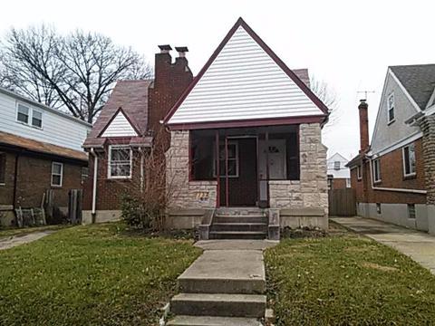 5122 Grafton Ave, Cincinnati, OH 45237 photo 2