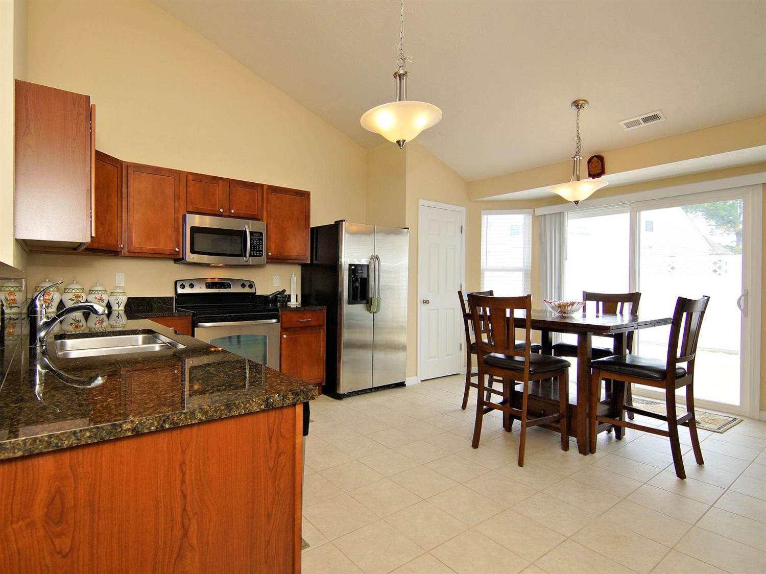 4210 Gensen Loop, Cincinnati, OH 45245 photo 11