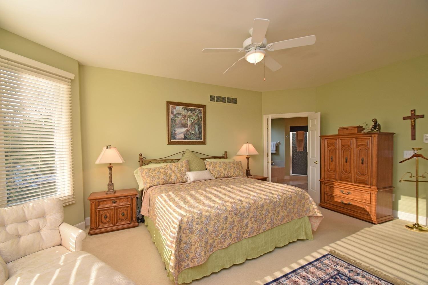 905 Old Course Ln, Cincinnati, OH 45245 photo 11