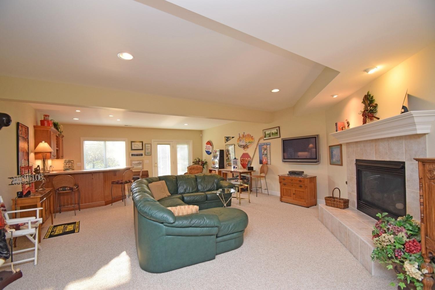 905 Old Course Ln, Cincinnati, OH 45245 photo 15