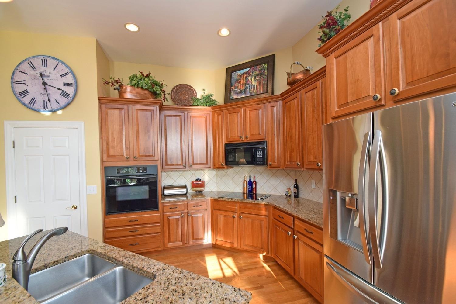 905 Old Course Ln, Cincinnati, OH 45245 photo 7