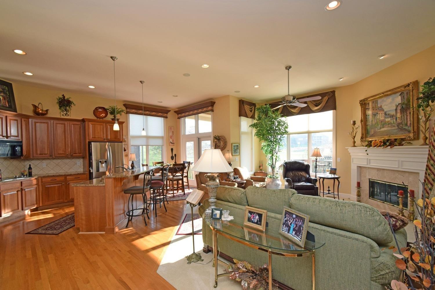 905 Old Course Ln, Cincinnati, OH 45245 photo 5