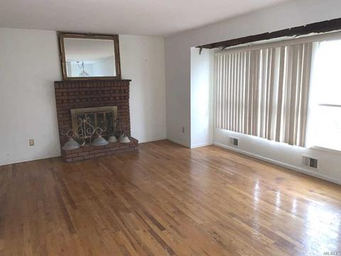 5330 Rawhide Ct, Cincinnati, OH 45238 photo 2