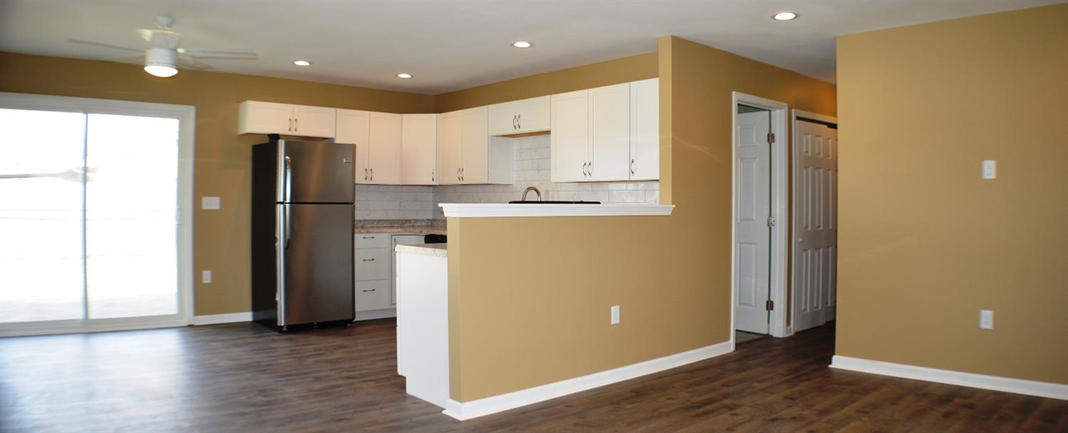 12026 Spalding Dr, Cincinnati, OH 45231 photo 2