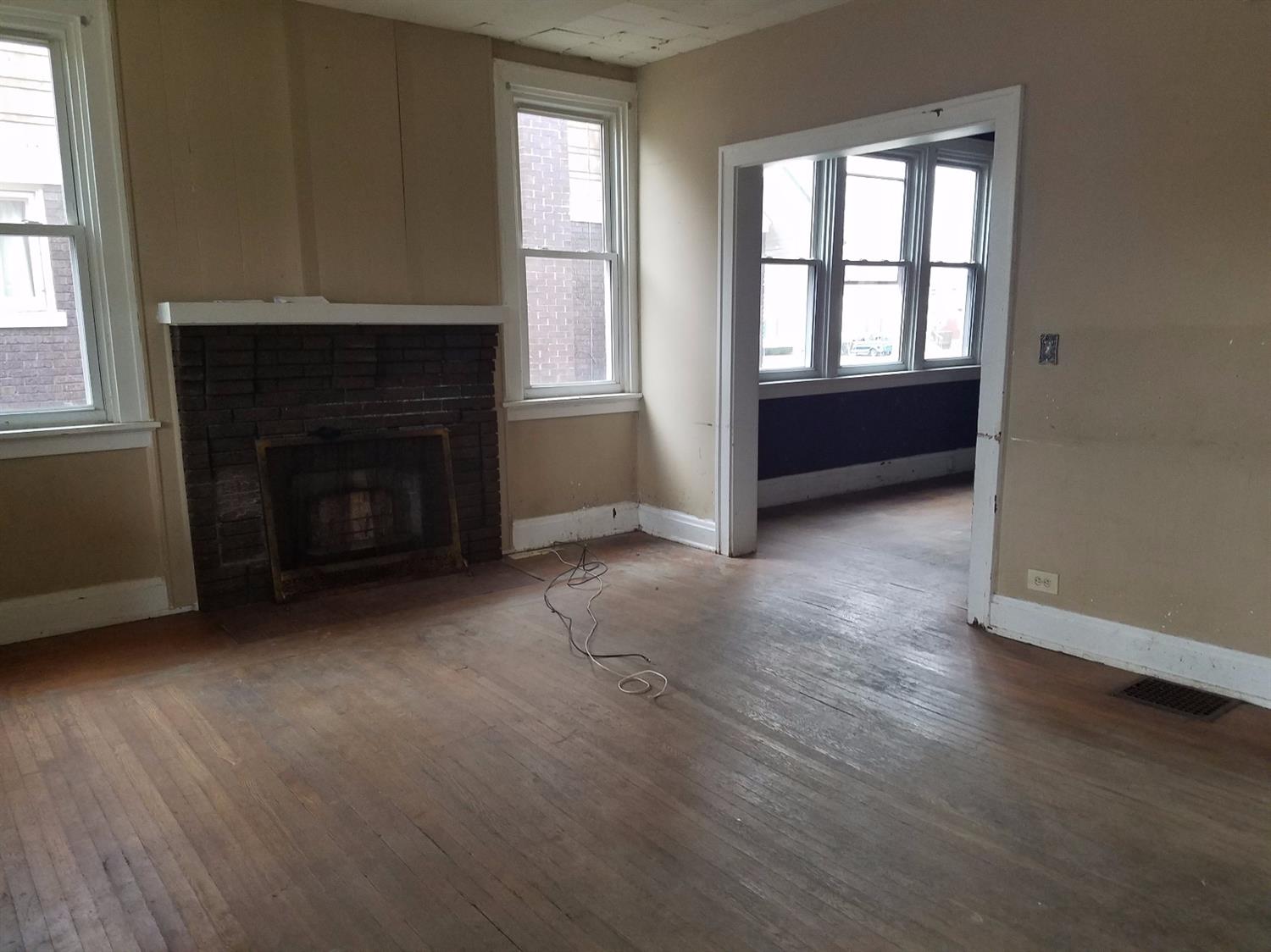 1618 Adams Rd, Mount Healthy, OH 45231 photo 3