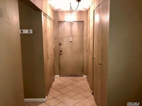 2571 Hazelcrest Ln, Cincinnati, OH 45231 photo 7