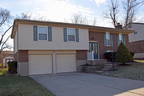 2571 Hazelcrest Ln, Cincinnati, OH 45231 photo 3
