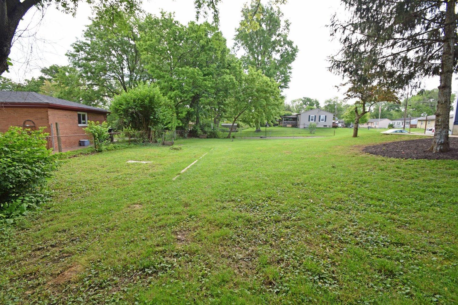 514 Denmark Dr, Cincinnati, OH 45244 photo 23