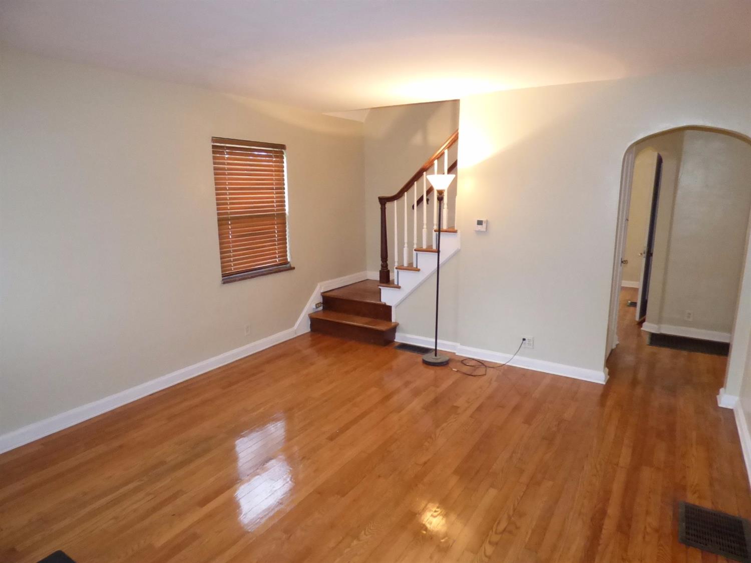 5011 Paddock Rd, Cincinnati, OH 45237 photo 4
